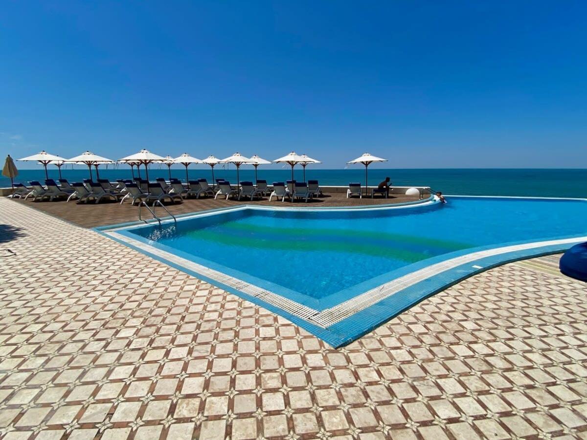 Sunlit 594 Apartment Durres Exterior photo