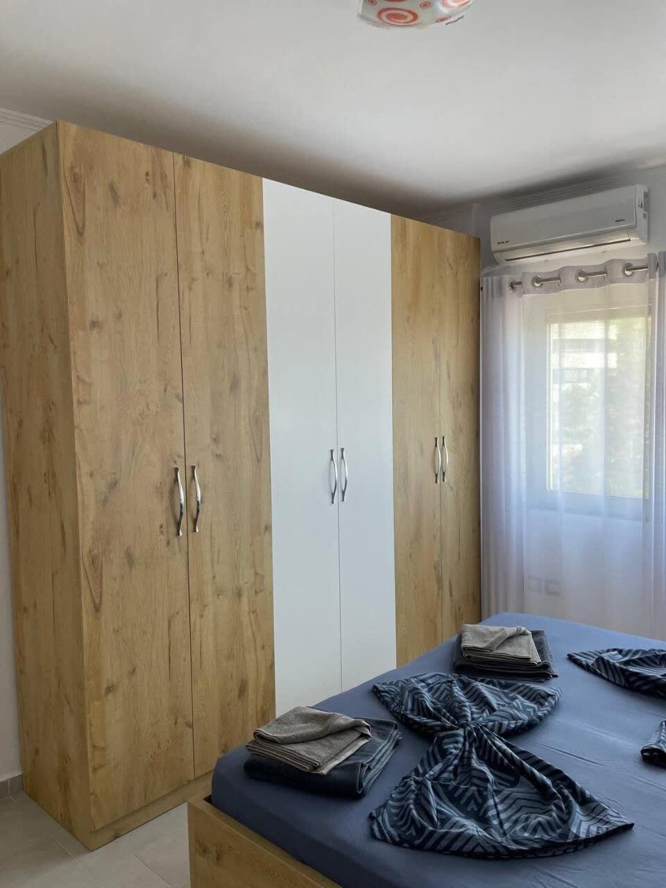 Sunlit 594 Apartment Durres Exterior photo