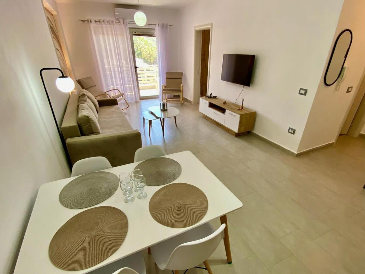 Sunlit 594 Apartment Durres Exterior photo